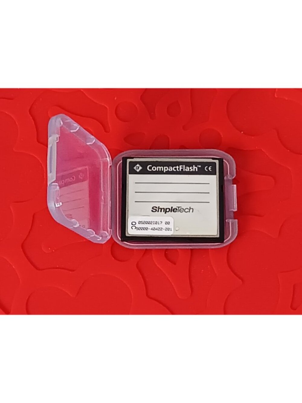 Digital Media Simple Tech Compact Flash Memory Card (256MB) + Protective Case - Picture 2 of 3